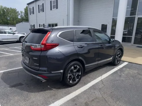 More photos of 2018 Honda CR-V Touring at Southtowne Hyundai of Newnan, GA