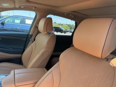 More photos of 2022 Genesis GV80 2.5T at Southtowne Hyundai of Newnan, GA