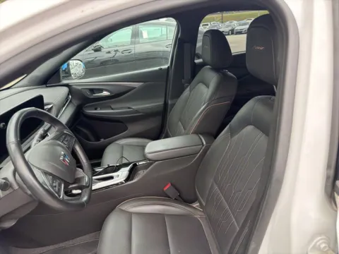 More photos of 2025 Buick Envista Avenir at Southtowne Hyundai of Newnan, GA