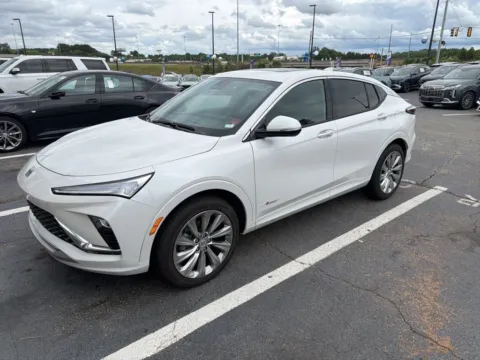 Photos of 2025 Buick Envista Avenir for sale in Newnan, GA at Southtowne Hyundai of Newnan