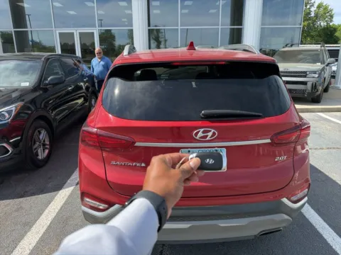 More photos of 2019 Hyundai Santa Fe Ultimate at Southtowne Hyundai of Newnan, GA
