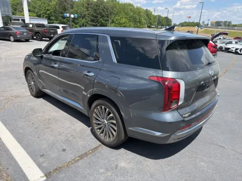 More photos of 2025 Hyundai Palisade Calligraphy at Southtowne Hyundai of Newnan, GA