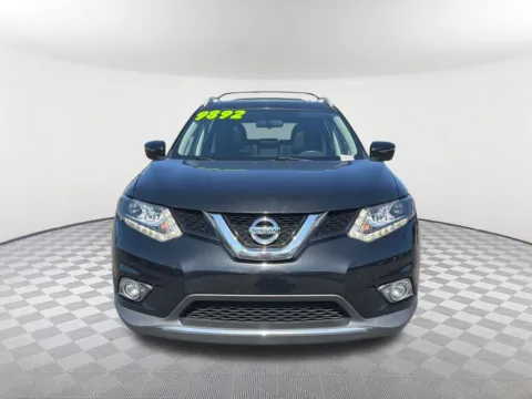 Another view of 2016 Nissan Rogue SL for sale in Newnan, GA at Southtowne Hyundai of Newnan
