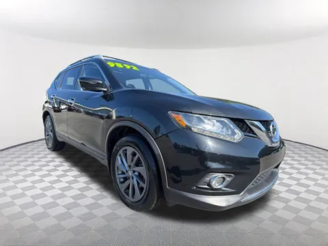 More photos of 2016 Nissan Rogue SL at Southtowne Hyundai of Newnan, GA