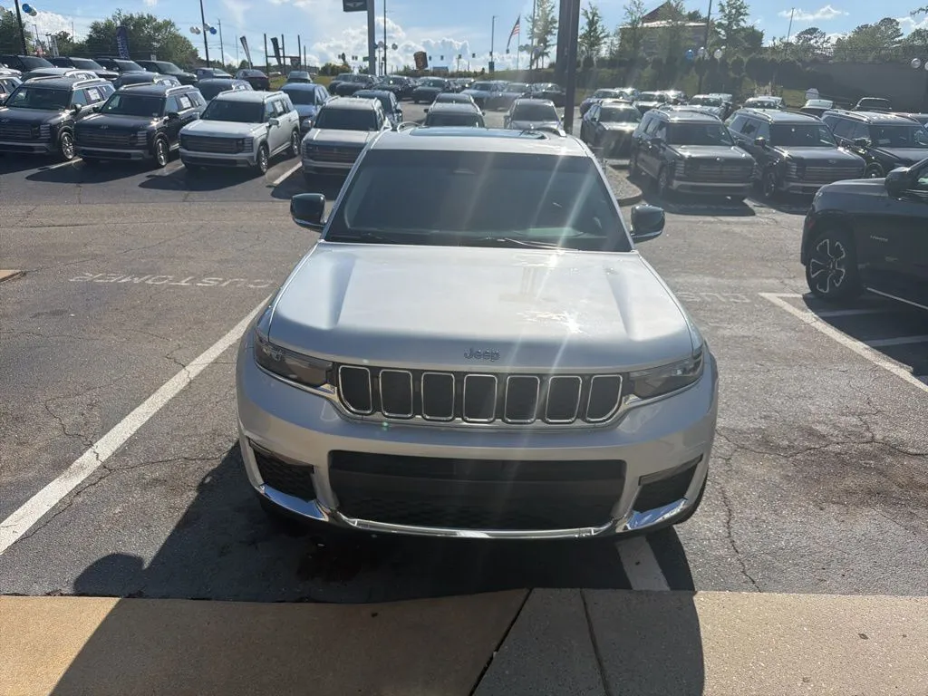 Silver 2021 Jeep Grand Cherokee L Limited for sale in Newnan, GA