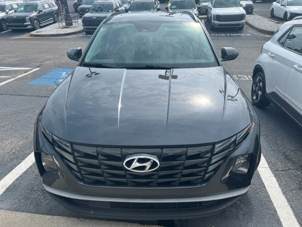 Gray 2023 Hyundai Tucson SEL for sale in Newnan, GA