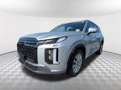Silver 2024 Hyundai Palisade SEL for sale in Newnan, GA