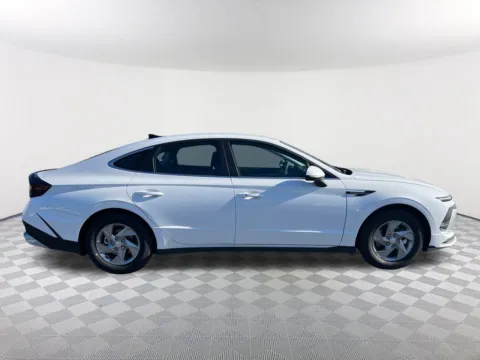 More photos of 2025 Hyundai Sonata SE at Southtowne Hyundai of Newnan, GA