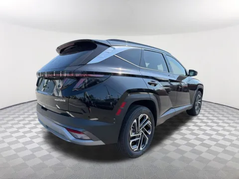 More photos of 2026 Hyundai Tucson Hybrid Limited at Southtowne Hyundai of Newnan, GA