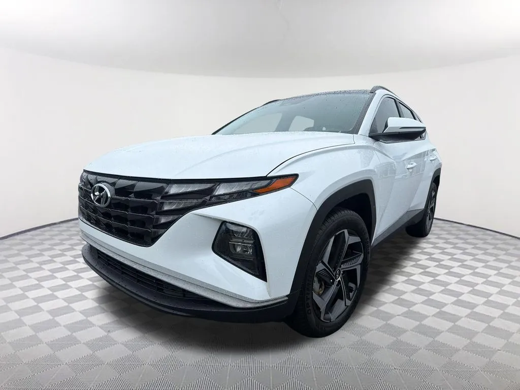 White 2023 Hyundai Tucson Hybrid SEL Convenience for sale in Newnan, GA