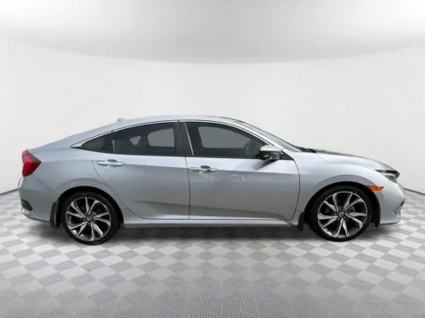 More photos of 2020 Honda Civic Touring at Southtowne Hyundai of Newnan, GA