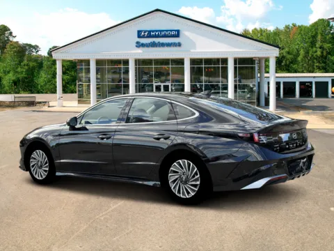 More photos of 2026 Hyundai Sonata Hybrid Limited at Southtowne Hyundai of Newnan, GA