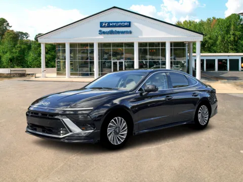 Photos of 2026 Hyundai Sonata Hybrid Limited for sale in Newnan, GA at Southtowne Hyundai of Newnan