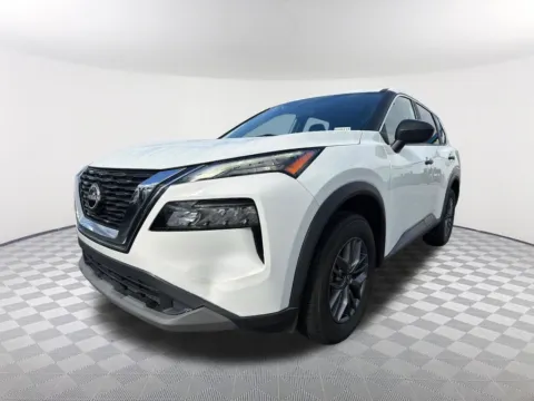 White 2023 Nissan Rogue S for sale in Newnan, GA