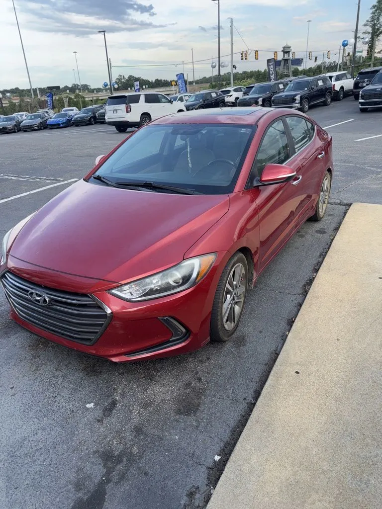 Red 2017 Hyundai Elantra Limited for sale in Newnan, GA