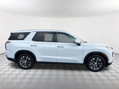 More photos of 2022 Hyundai Palisade SEL at Southtowne Hyundai of Newnan, GA