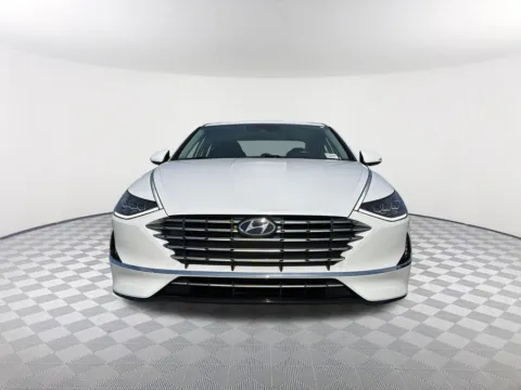 Photos of 2023 Hyundai Sonata Hybrid SEL for sale in Newnan, GA at Southtowne Hyundai of Newnan