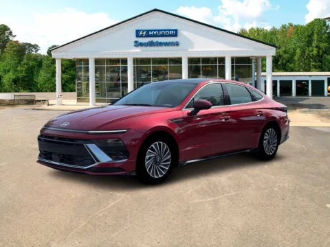 Photos of 2026 Hyundai Sonata Hybrid Limited for sale in Newnan, GA at Southtowne Hyundai of Newnan
