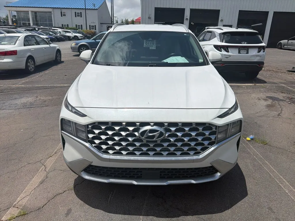 White 2022 Hyundai Santa Fe SEL for sale in Newnan, GA