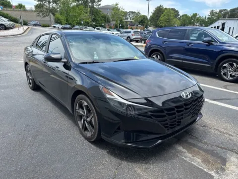 Photos of 2023 Hyundai Elantra SEL for sale in Newnan, GA at Southtowne Hyundai of Newnan