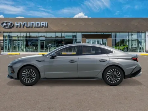 Another view of 2026 Hyundai Sonata Hybrid SEL for sale in Newnan, GA at Southtowne Hyundai of Newnan