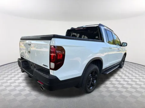 More photos of 2021 Honda Ridgeline Black Edition at Southtowne Hyundai of Newnan, GA