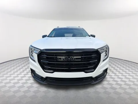 Photos of 2023 GMC Terrain SLE for sale in Newnan, GA at Southtowne Hyundai of Newnan