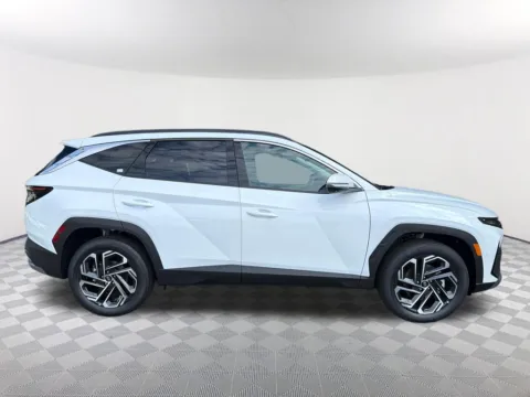 More photos of 2026 Hyundai Tucson Hybrid Limited at Southtowne Hyundai of Newnan, GA