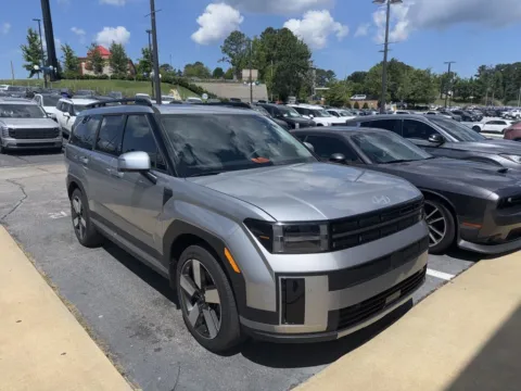 More photos of 2024 Hyundai Santa Fe Hybrid Limited at Southtowne Hyundai of Newnan, GA