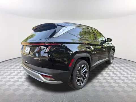 More photos of 2026 Hyundai Tucson Hybrid Limited at Southtowne Hyundai of Newnan, GA