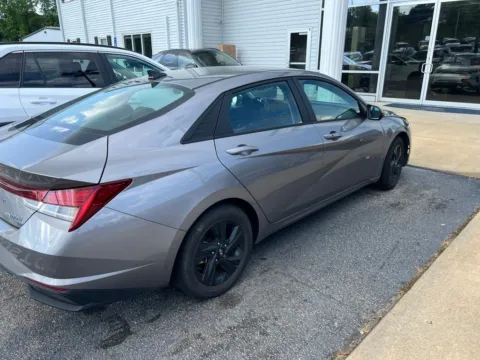 More photos of 2023 Hyundai Elantra Hybrid Blue at Southtowne Hyundai of Newnan, GA