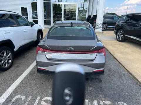 More photos of 2023 Hyundai Elantra Hybrid Blue at Southtowne Hyundai of Newnan, GA