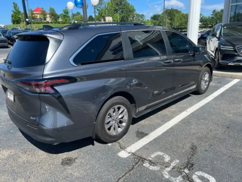 More photos of 2025 Toyota Sienna XLE at Southtowne Hyundai of Newnan, GA