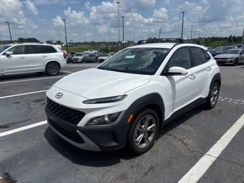 White 2023 Hyundai Kona SEL for sale in Newnan, GA
