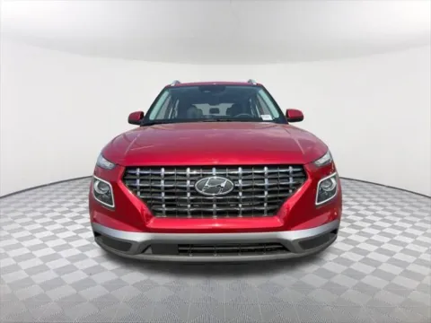 Photos of 2025 Hyundai Venue Limited for sale in Newnan, GA at Southtowne Hyundai of Newnan