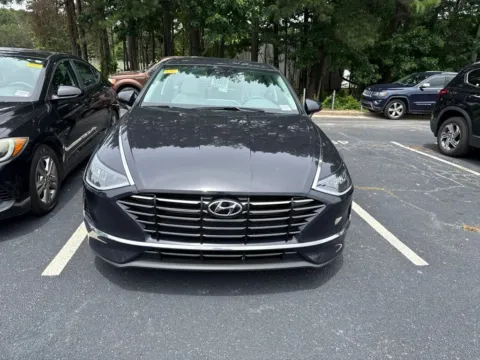 Photos of 2023 Hyundai Sonata SE for sale in Newnan, GA at Southtowne Hyundai of Newnan