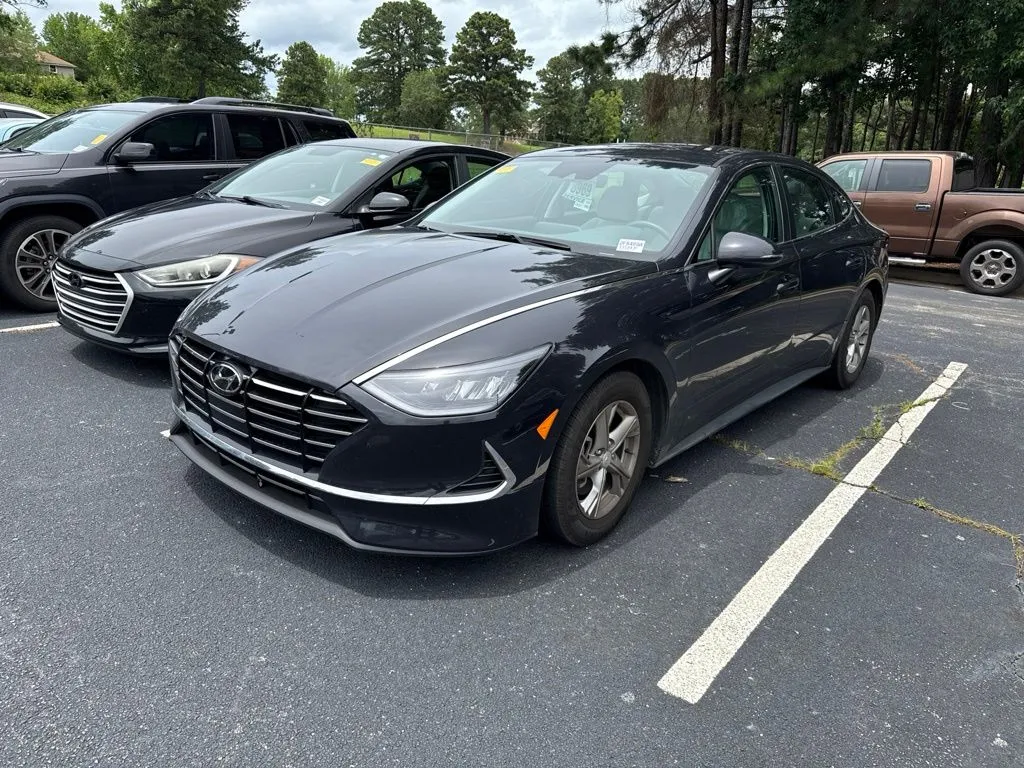 Blue 2023 Hyundai Sonata SE for sale in Newnan, GA