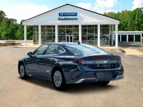 More photos of 2026 Hyundai Sonata Hybrid SEL at Southtowne Hyundai of Newnan, GA
