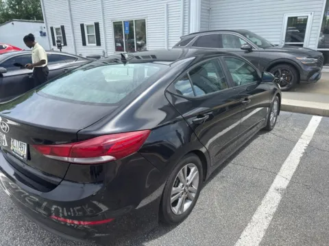 More photos of 2018 Hyundai Elantra SEL at Southtowne Hyundai of Newnan, GA