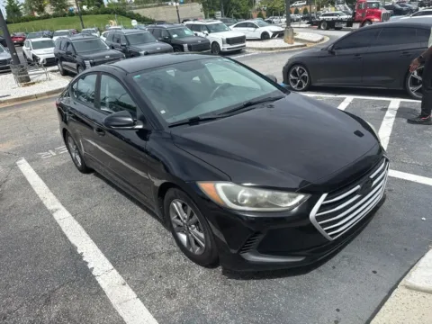 More photos of 2018 Hyundai Elantra SEL at Southtowne Hyundai of Newnan, GA
