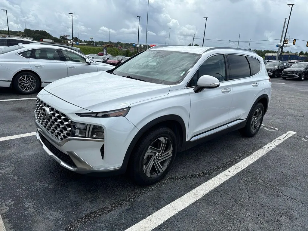 White 2021 Hyundai Santa Fe SEL for sale in Newnan, GA