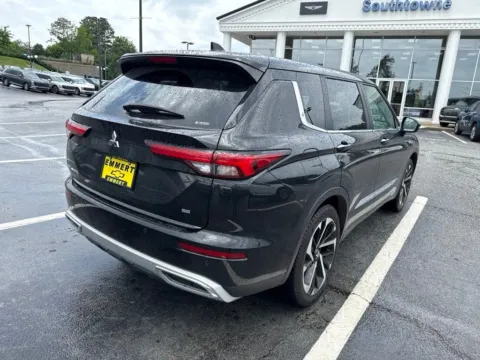 More photos of 2024 Mitsubishi Outlander SE at Southtowne Hyundai of Newnan, GA