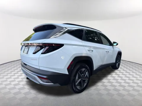 More photos of 2025 Hyundai Tucson Hybrid SEL Convenience at Southtowne Hyundai of Newnan, GA