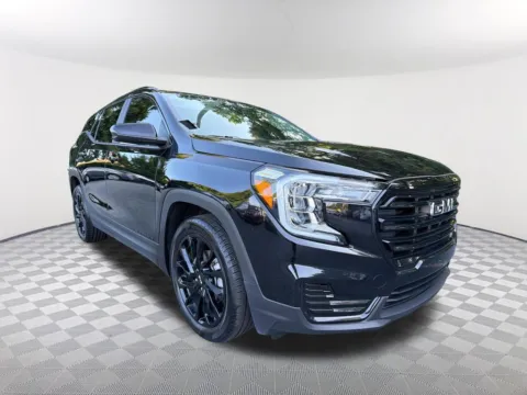 More photos of 2023 GMC Terrain SLE at Southtowne Hyundai of Newnan, GA