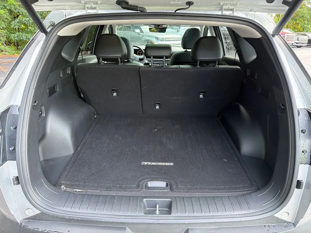 2025 Hyundai Tucson Limited - Photo 18