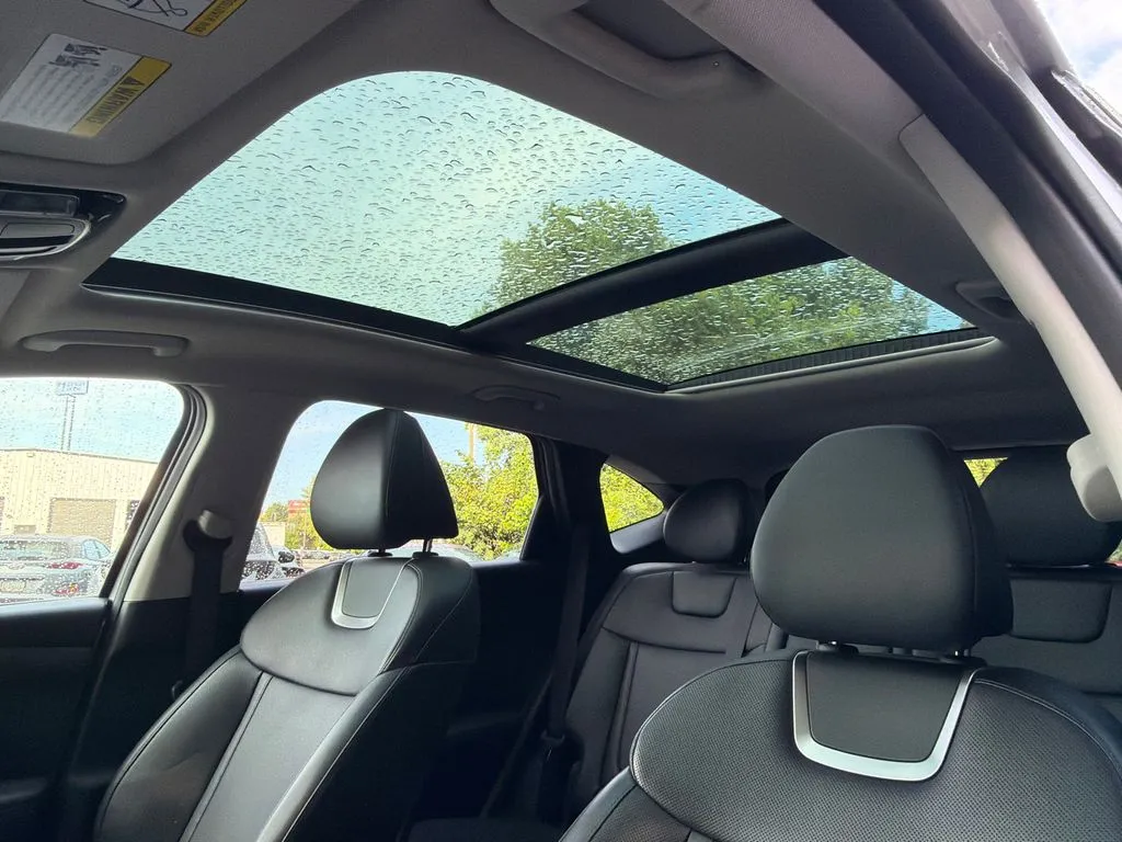 2025 Hyundai Tucson Limited - Photo 32
