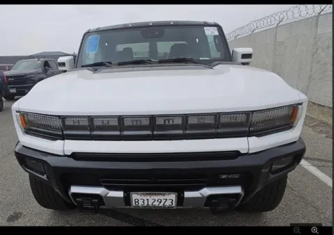 More photos of 2024 GMC Hummer EV Pickup 2X at Southtowne Hyundai of Newnan, GA