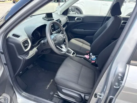 More photos of 2021 Hyundai Venue SE at Southtowne Hyundai of Newnan, GA