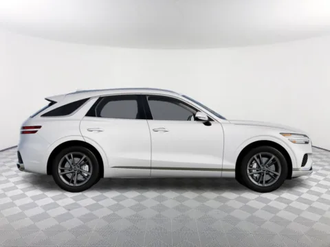 More photos of 2027 Genesis GV70 at Southtowne Hyundai of Newnan, GA