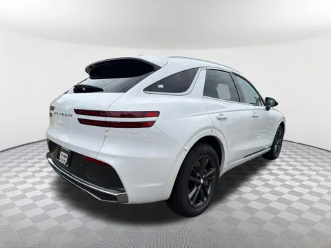 More photos of 2027 Genesis GV70 2.5T Select at Southtowne Hyundai of Newnan, GA